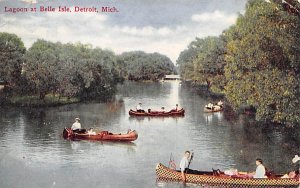Lagoon at Belle Isle Detroit, Michigan, USA Canoe 1909 