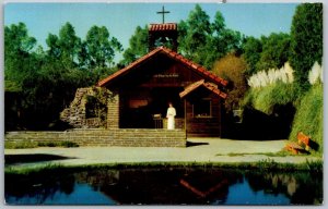 Ghost Town California 1960s Postcard Little Chapel Knott's Berry Farm