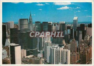 Postcard Modern New York City The Busting cneter of Manhattan is the heart of...