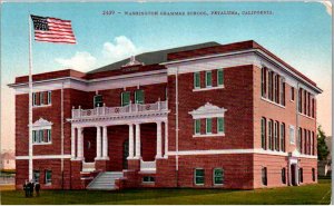 Petaluma, California - The Washington Grammar School - c1908