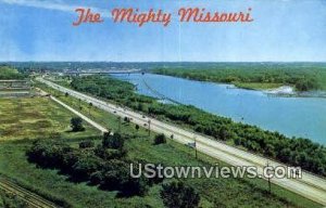 Missouri River, MO, Missouri River, Missouri - Missouri River Postcards Postcard
