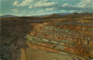 Santa Rita Copper Pits New Mexico - Union 76 Oil, Gasoline Vintage Postcard