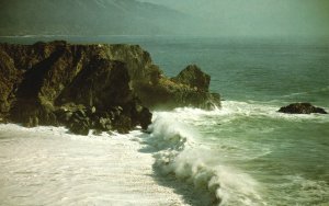 Vintage Postcard Rugged Surf Beautiful Highway Big Sur San Simeon California CA