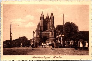 Netherlands Amsterdamse Poort Haarlem Vintage Postcard C014