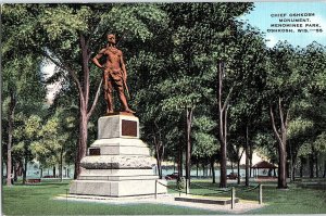 Postcard MONUMENT SCENE Oshkosh Wisconsin WI AI0985