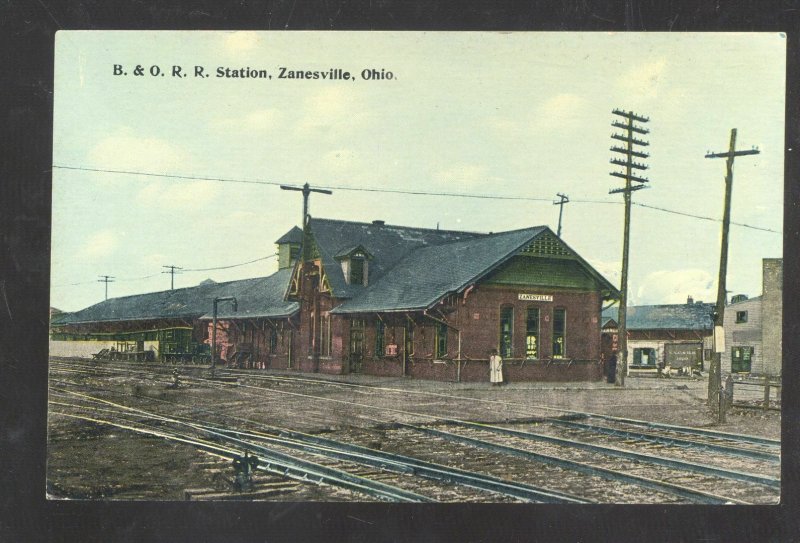 ZANESVILLE OHIO B&O RAILROAD DEPOT TRAIN STATION VINTAGE POSTCARD