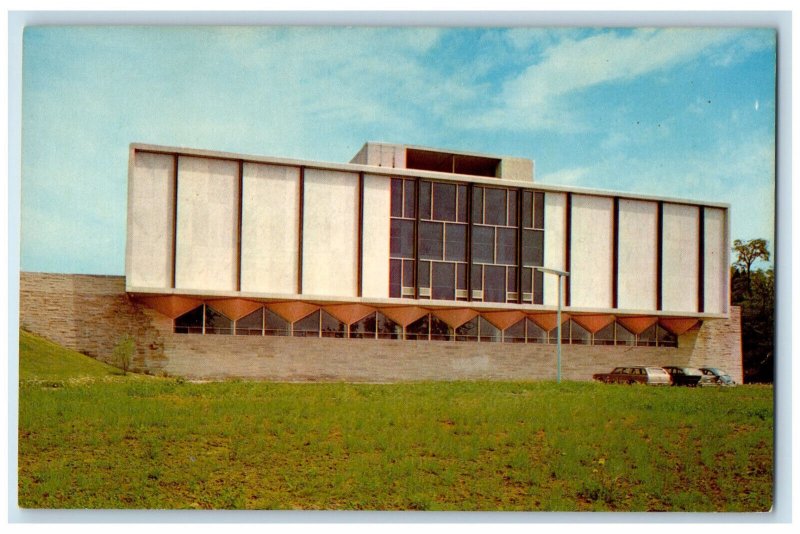 c1950's Art and History Exhibits,Davenport Public Museum, Davenport IA Postcard 