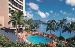 Sheraton Waikiki Pool , Waikiki Beach , Hawaii , 60-70s