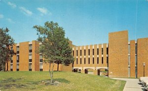 Columbia, MO Missouri  STEPHENS COLLEGE  HILLCREST HALL  Vintage Chrome Postcard