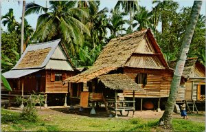 A Malay Kampong House Malacca Malaysia Unused SW Singapore Postcard G52