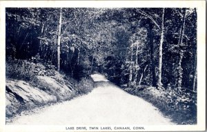 Lake Drive, Twin Lakes, Canaan CT Vintage Postcard N78