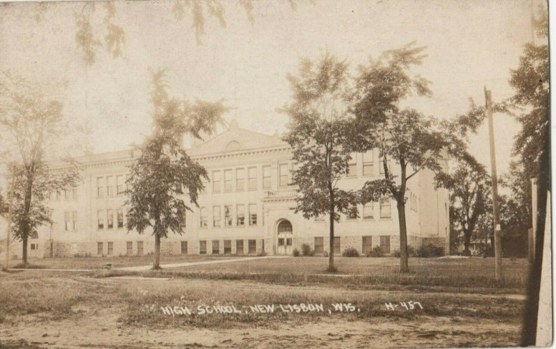RP; NEW LISBON , Wisconsin, 1900-10s ; High School