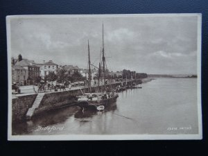 Devon BIDEFORD Quay Side showing SAILING SHIP c1907 Postcard by Frith 59275