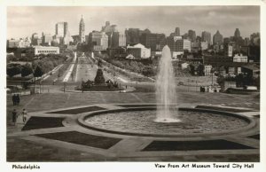 USA Philadelphia View From Art Museum Toward City Hall Vintage RPPC 08.95