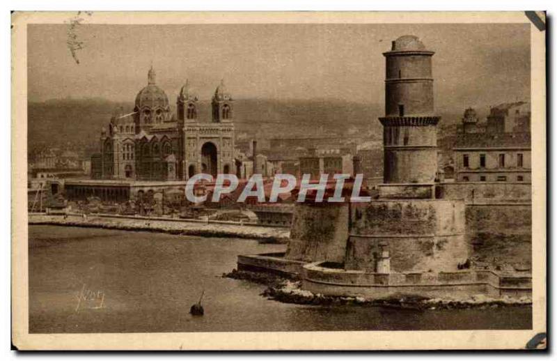 CPA La Douce france Marseille La Cathedrale le Fort Saint Jean