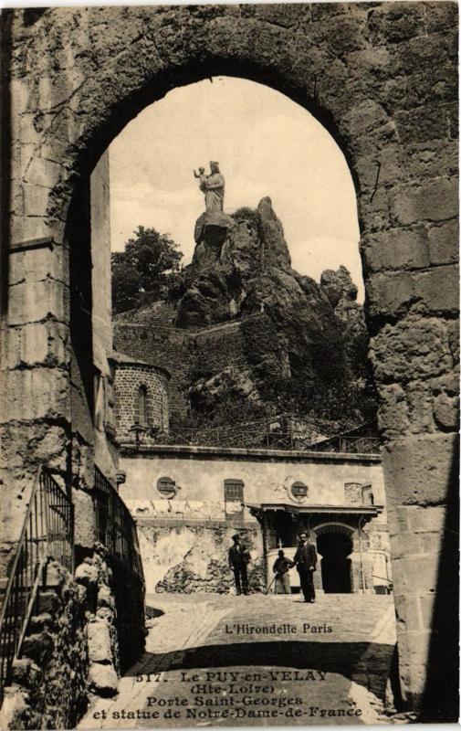 CPA Le PUY-en VELAY Porte St-GEORGES et statue de N.-D. de France (167834)