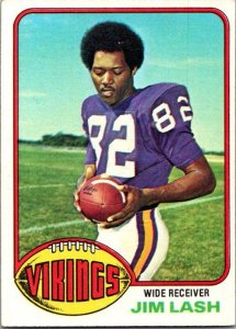 1976 Topps Football Card Jim Lash Minnesota Vikings sk4427