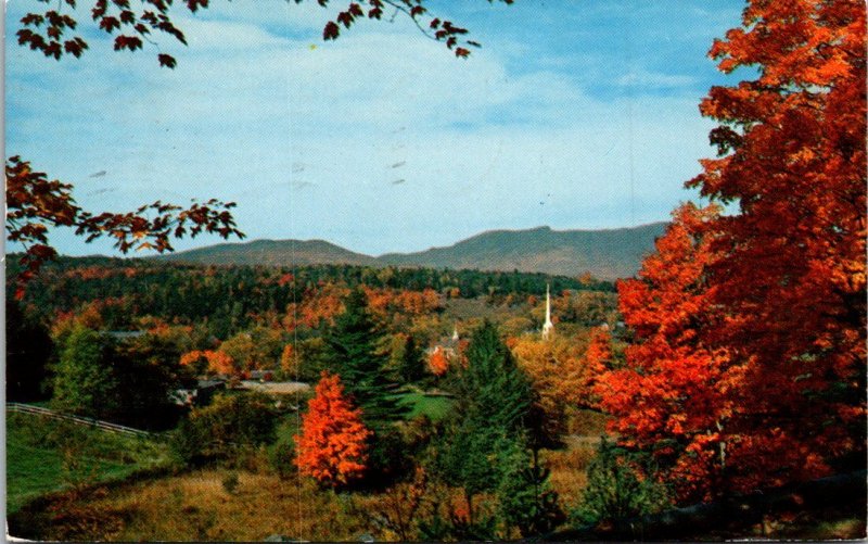 Vermont, Stowe - Mount Mansfield In The Fall - [VT-105]