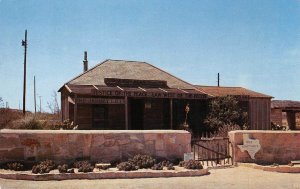 Judge Roy Bean Court, Langtry, Texas Jersey Lilly ca 1960s Vintage Postcard