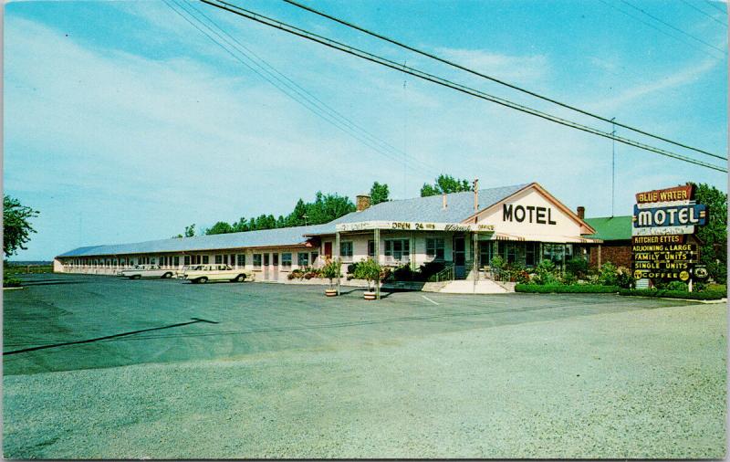 Bluewater Motel Sarnia Ontario ON Unused Vintage Postcard D75