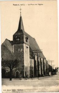 CPA PEZOU (L.-&-C.) - La Place de l'Église (208448)