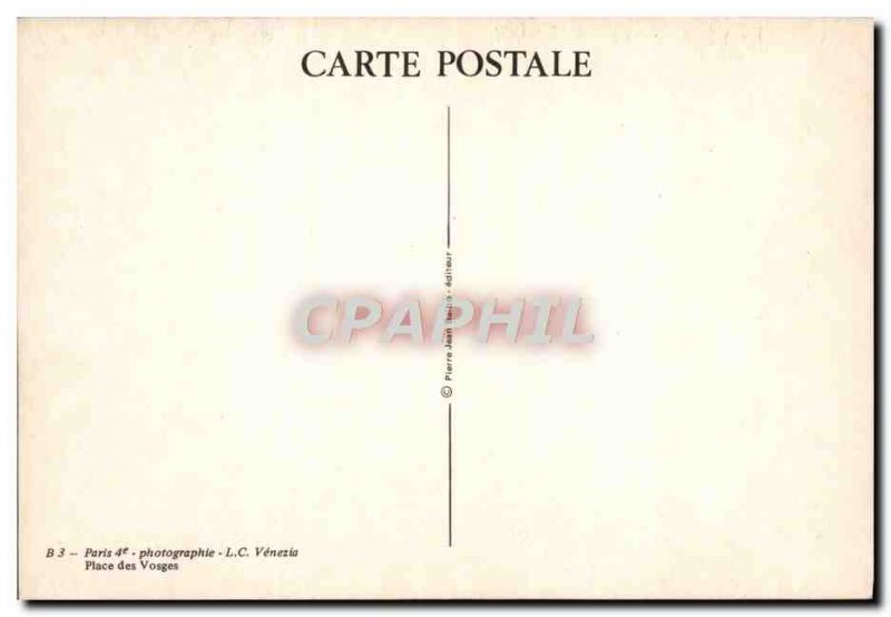 Modern Postcard Paris Venezia Place des Vosges Pigeon