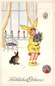 BG20086 ostern easter child dressed in rabbit toy  germany