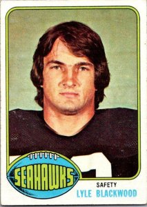 1976 Topps Football Card Lyle Blackwood Seahawks sk4573