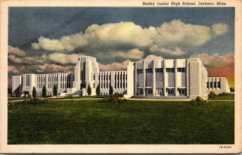 VINTAGE POSTCARD BAILEY JUNIOR HIGH SCHOOL JACKSON MISSISSIPPI MS. CLOUDY DAY  