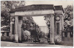 RP: Ashbourne , Derbyshire , England , 30-50s ; War Memorial