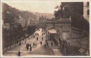 Czech Republic Karlovy Vary Muhlbrunn Quai Karlsbad Vintage RPPC C126