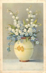Postcard Greetings flowers vase lilly