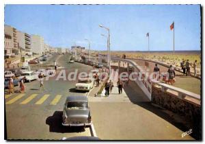 Postcard Modern Vendee St Jean de Monts near the beach