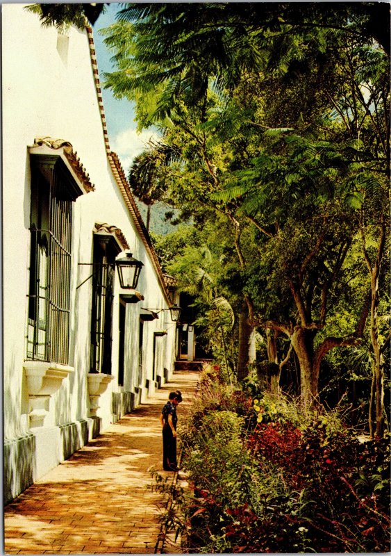 Postcard Venezuela Caracas Colonial Art Museum  east fa�ade