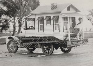 Mobile Rolling Home At Rockaway Beach Transport USA Postcard
