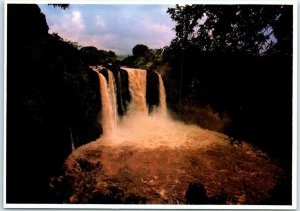 M-12351 Rainbow Falls Hawaii