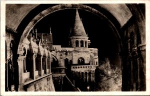 Hungary Budapest Fisherman's Bastion Vintage RPPC 09.95