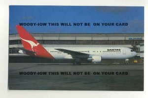 ac244 - Quantas Boeing 767-238ER VH-EAJ - postcard