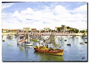 Modern Postcard La Cotiniere Ile D'Oleron Port