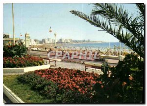 Modern Postcard Les Sables d'Olonne The Beach and the Embankment