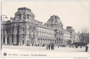 PARIS , France , 1890s : Le Louvre Pavillion Richelien