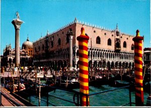 Italy Venezia Wharf & Ducal Palace