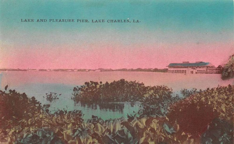 Lake Charles Louisiana Lake And Pleasure Pier, Hand Colored Vintage PC U6096