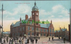 Wiltshire Postcard - The Town Hall, Swindon  Ref.RS29477