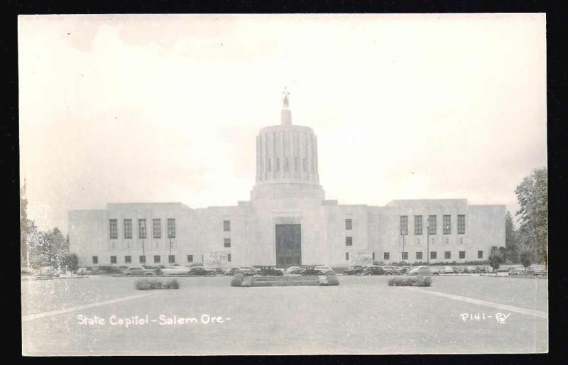 State Capitol Building RPPC Salem Oregon unused c1940's