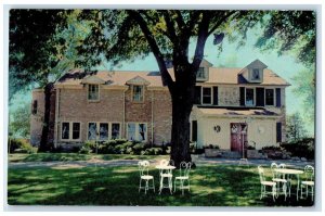 c1960 Exterior View Sweden House Restaurant Rockford Illinois Vintage Postcard