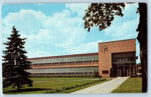 c1950's Harlow H. Curtice Community College Building Flint Michigan MI Postcard