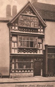 Vintage Postcard 1910's Stratford on Avon Harvard House London England UK