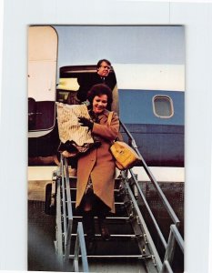 Postcard Rosalynn and Jimmy Carter Carry Their Own Gear! USA North America