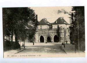 192289 FRANCE DOUAI Porte de Valenciennes Vintage postcard